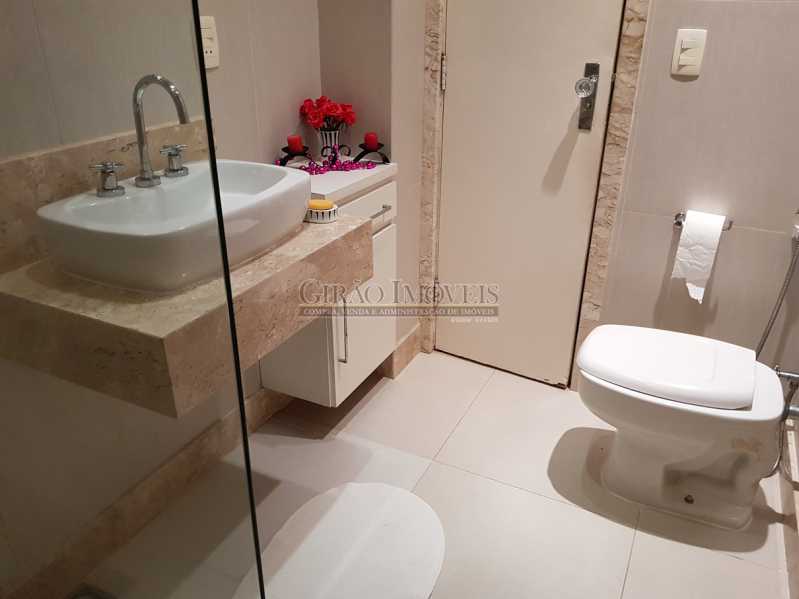 Conheça 04 Banheiro 1 do imóvel - Apartamento À Venda - Copacabana - Rio de Janeiro - RJ - GIAP20714 - 5 04 Banheiro 1 - Apartamento À Venda - Copacabana - Rio de Janeiro - RJ - GIAP20714 - 5