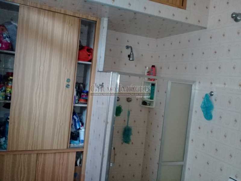 Conheça 11 do imóvel - casa linear, composta de 02 grandes salas, 02 quartos com armários, 01 corredor, cozinha ampla, dependência de emprega externa, pequeno quintal, 03 vagas de garagem escrituradas. Vale a pena visitar. - GICA20006 - 13 11 - casa linear, composta de 02 grandes salas, 02 quartos com armários, 01 corredor, cozinha ampla, dependência de emprega externa, pequeno quintal, 03 vagas de garagem escrituradas. Vale a pena visitar. - GICA20006 - 13