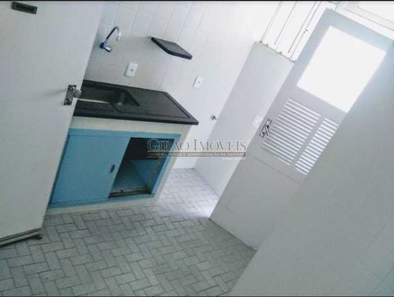 Conheça cozinha do imóvel - Apto com vista parcial mar,vazio,claro e bem dividido. Sala ampla,2 quartos,dependência,1 vaga de garagem - GIAP20773 - 15 cozinha - Apto com vista parcial mar,vazio,claro e bem dividido. Sala ampla,2 quartos,dependência,1 vaga de garagem - GIAP20773 - 15