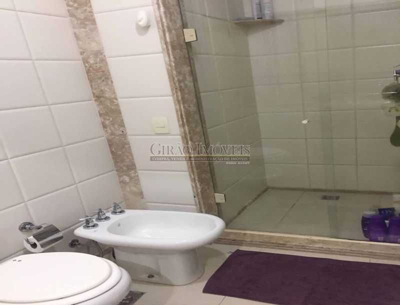Conheça 18 - 2º Banheiro - paisagem do imóvel - Apartamento À Venda - Copacabana - Rio de Janeiro - RJ - GIAP30919 - 19 18 - 2º Banheiro - paisagem - Apartamento À Venda - Copacabana - Rio de Janeiro - RJ - GIAP30919 - 19