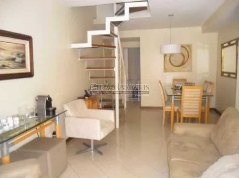 Conheça SALA PRIMEIRO PISO do imóvel - Oportunidade no coração de Laranjeiras Cobertura Duplex. Em condomínio dispondo total infraestrutura, Piscina e 2 vagas de garagem. Poucos minutos do metrô - GICO40056 - 3 SALA PRIMEIRO PISO - Oportunidade no coração de Laranjeiras Cobertura Duplex. Em condomínio dispondo total infraestrutura, Piscina e 2 vagas de garagem. Poucos minutos do metrô - GICO40056 - 3