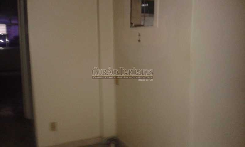 Conheça 20121231_231955 do imóvel - Excelente apartamento, saleta quarto, espaçoso com saleta,banheiro social,cozinha e quarto. Posto 4, acesso fácil e rápido a praia e Metrô. - GIAP10467 - 12 20121231_231955 - Excelente apartamento, saleta quarto, espaçoso com saleta,banheiro social,cozinha e quarto. Posto 4, acesso fácil e rápido a praia e Metrô. - GIAP10467 - 12
