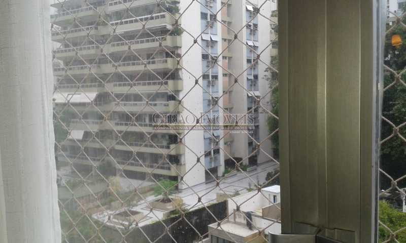 Conheça 20181109_152823 do imóvel - Alto Leblon, Edificio centro de terreno, 4 unidades por andar, Portaria 24 horas, Maravilhoso imóvel, original 4 quartos, transformado em 3 para aumento de sala, 1 suite, mais 2 banheiros sociais completos, e mais 1 de serviço, 2 dependencias, que podem - GIAP30970 - 3 20181109_152823 - Alto Leblon, Edificio centro de terreno, 4 unidades por andar, Portaria 24 horas, Maravilhoso imóvel, original 4 quartos, transformado em 3 para aumento de sala, 1 suite, mais 2 banheiros sociais completos, e mais 1 de serviço, 2 dependencias, que podem - GIAP30970 - 3