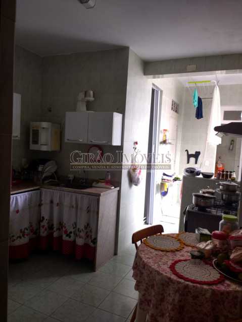 Conheça copa 1. do imóvel - Cobertura duplex em Ipanema, por este preço? composta por:1 pavimento: salão em 2 ambientes, 2 quartos, escada linear, banheiro social, cozinha com área de serviço, dependência completa de empregada. 2 pavimento: 1 suíte, amplo terraço com vista livre, e - GICO30073 - 16 copa 1. - Cobertura duplex em Ipanema, por este preço? composta por:1 pavimento: salão em 2 ambientes, 2 quartos, escada linear, banheiro social, cozinha com área de serviço, dependência completa de empregada. 2 pavimento: 1 suíte, amplo terraço com vista livre, e - GICO30073 - 16