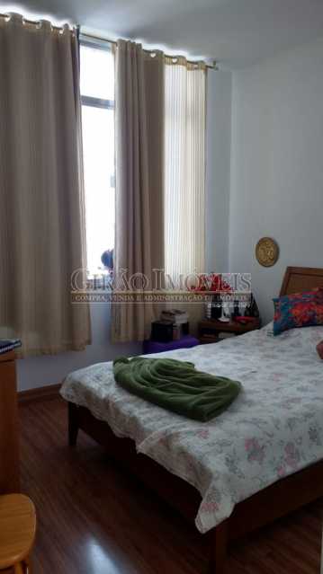 Conheça quarto 4. do imóvel - Cobertura duplex em Ipanema, por este preço? composta por:1 pavimento: salão em 2 ambientes, 2 quartos, escada linear, banheiro social, cozinha com área de serviço, dependência completa de empregada. 2 pavimento: 1 suíte, amplo terraço com vista livre, e - GICO30073 - 20 quarto 4. - Cobertura duplex em Ipanema, por este preço? composta por:1 pavimento: salão em 2 ambientes, 2 quartos, escada linear, banheiro social, cozinha com área de serviço, dependência completa de empregada. 2 pavimento: 1 suíte, amplo terraço com vista livre, e - GICO30073 - 20