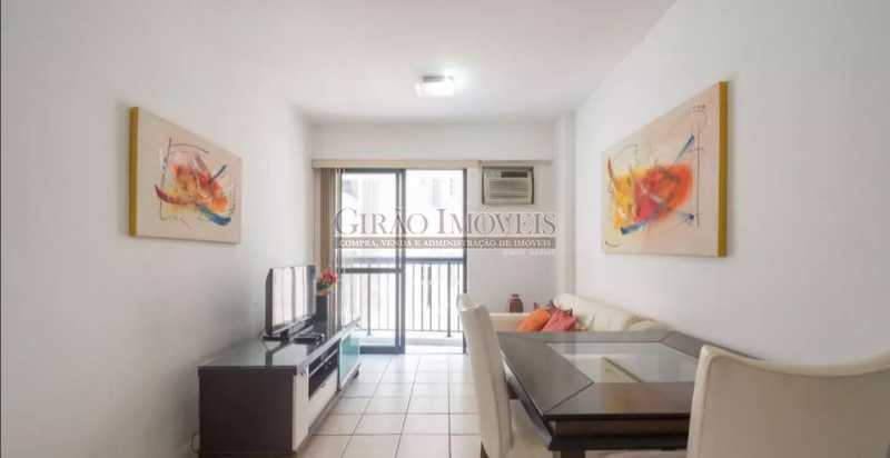 Conheça SALA do imóvel - Apartamento à venda Rua das Laranjeiras,Laranjeiras, Rio de Janeiro - R$ 580.000 - GIAP10652 - 8 SALA - Apartamento à venda Rua das Laranjeiras,Laranjeiras, Rio de Janeiro - R$ 580.000 - GIAP10652 - 8