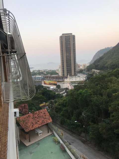 Conheça 9 do imóvel - Vista espetacular para mar de Botafogo e verde, 03 quartos (01 suíte) e vaga de garagem. - GIAP31487 - 10 9 - Vista espetacular para mar de Botafogo e verde, 03 quartos (01 suíte) e vaga de garagem. - GIAP31487 - 10