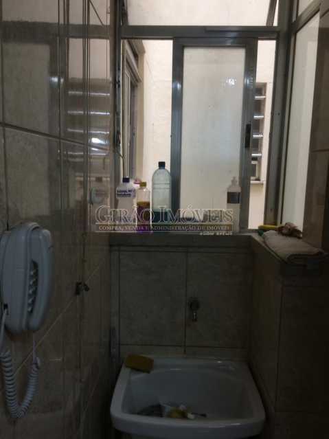 Conheça 19 do imóvel - Oportunidade!! Raro apartamento, Posto 10, sala, quarto, com vaga de garagem na escritura. - GIAP10702 - 25 19 - Oportunidade!! Raro apartamento, Posto 10, sala, quarto, com vaga de garagem na escritura. - GIAP10702 - 25