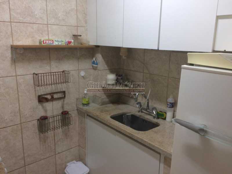 Conheça 20 do imóvel - Oportunidade!! Raro apartamento, Posto 10, sala, quarto, com vaga de garagem na escritura. - GIAP10702 - 22 20 - Oportunidade!! Raro apartamento, Posto 10, sala, quarto, com vaga de garagem na escritura. - GIAP10702 - 22