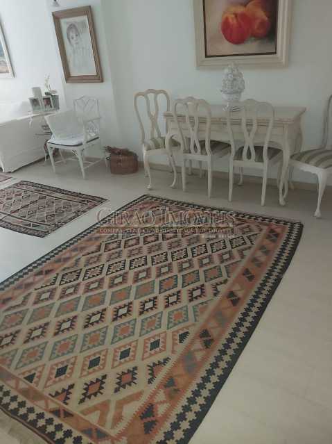 Conheça 3 do imóvel - Apartamento com 02 quartos(01 suíte), varandas, dependências completas, 01 vaga de garagem. - GIAP21292 - 6 3 - Apartamento com 02 quartos(01 suíte), varandas, dependências completas, 01 vaga de garagem. - GIAP21292 - 6