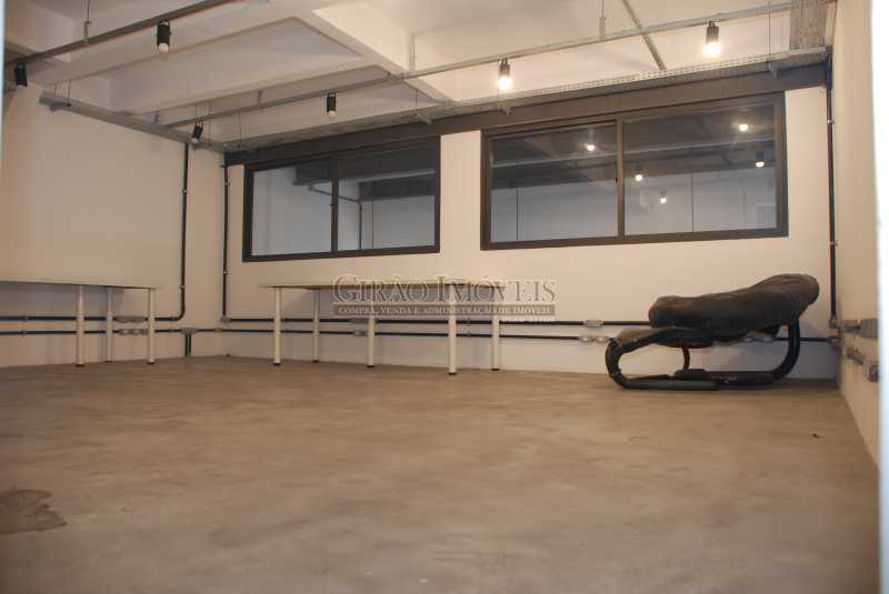 Conheça 12 sala mezanino do imóvel - Casa comercial, isenta de IPTU, centro da cidade. - GICC00003 - 13 12 sala mezanino - Casa comercial, isenta de IPTU, centro da cidade. - GICC00003 - 13