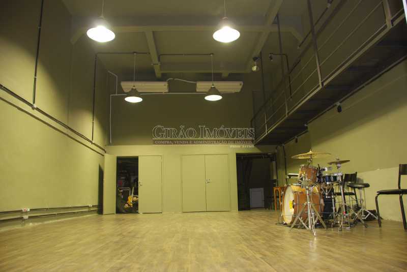 Conheça 22 sala multiuso do imóvel - Casa comercial, isenta de IPTU, centro da cidade. - GICC00003 - 23 22 sala multiuso - Casa comercial, isenta de IPTU, centro da cidade. - GICC00003 - 23