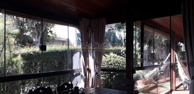 Conheça 3 do imóvel - Casa em condomínio, porteiro 24 horas, luxuosa, 04 suítes, cozinha americana, lavanderia, despensa, lareira, forno a lenha. - GICN40014 - 4 3 - Casa em condomínio, porteiro 24 horas, luxuosa, 04 suítes, cozinha americana, lavanderia, despensa, lareira, forno a lenha. - GICN40014 - 4