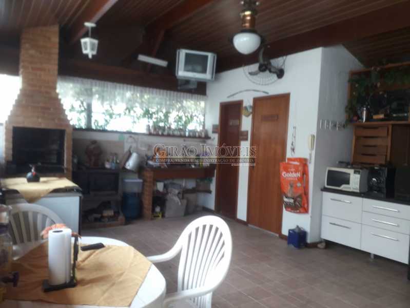 Conheça 18 do imóvel - Casa em condomínio, porteiro 24 horas, luxuosa, 04 suítes, cozinha americana, lavanderia, despensa, lareira, forno a lenha. - GICN40014 - 20 18 - Casa em condomínio, porteiro 24 horas, luxuosa, 04 suítes, cozinha americana, lavanderia, despensa, lareira, forno a lenha. - GICN40014 - 20