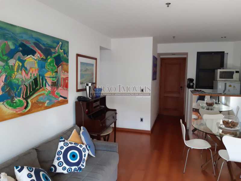 Conheça 1b do imóvel - Apart-Hotel, com 55m², todo mobiliado, juntinho ao Arpoador, sala e quarto com 01 vaga de garagem. - GIFL10049 - 5 1b - Apart-Hotel, com 55m², todo mobiliado, juntinho ao Arpoador, sala e quarto com 01 vaga de garagem. - GIFL10049 - 5