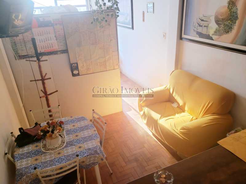 Conheça 1 do imóvel - Conjugadão dividido em quarto e sala na quadra da praia, próximo ao metrô. - GIKI00315 - 1 1 - Conjugadão dividido em quarto e sala na quadra da praia, próximo ao metrô. - GIKI00315 - 1
