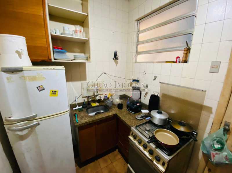 Conheça 11 do imóvel - Quarto e sala no quadrilátero de Ipanema, frente. 01 por andar, sem condomínio (taxa de água) - GIAP10722 - 14 11 - Quarto e sala no quadrilátero de Ipanema, frente. 01 por andar, sem condomínio (taxa de água) - GIAP10722 - 14