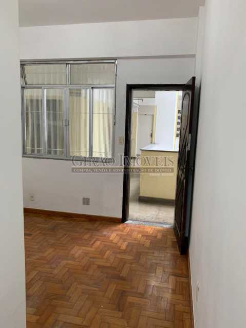 Conheça 3 do imóvel - Quarto e sala em ótima localização, próximo a estação do Metrô Arcoverde e praia de Copacabana. - GIAP10724 - 5 3 - Quarto e sala em ótima localização, próximo a estação do Metrô Arcoverde e praia de Copacabana. - GIAP10724 - 5