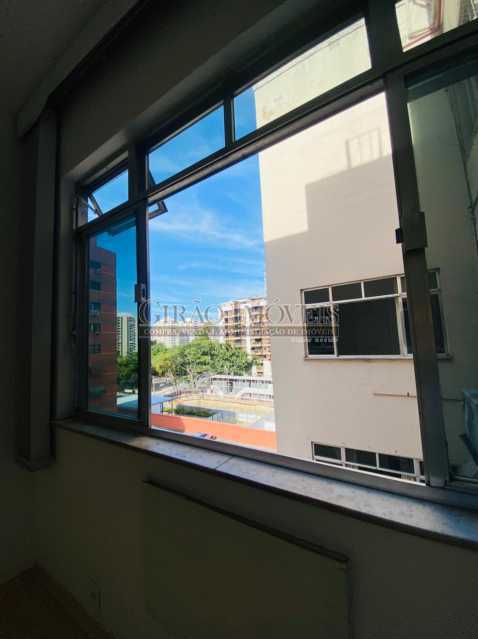 Conheça Vista quarto 1 do imóvel - Lindo apartamento no Leblon - GIAP31628 - 6 Vista quarto 1 - Lindo apartamento no Leblon - GIAP31628 - 6