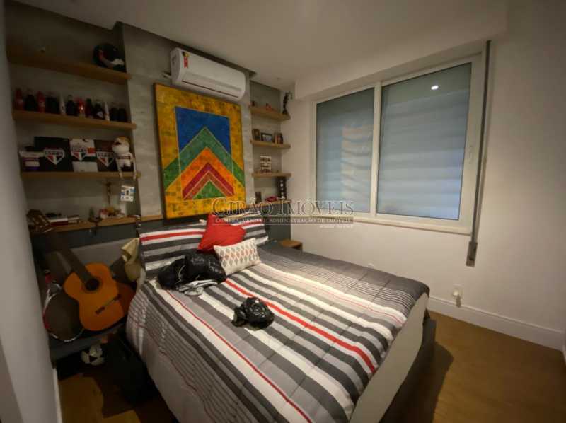 Conheça QUARTO do imóvel - Apartamento 4 quartos à venda Leme, Rio de Janeiro - R$ 6.500.000 - GIAP40380 - 9 QUARTO - Apartamento 4 quartos à venda Leme, Rio de Janeiro - R$ 6.500.000 - GIAP40380 - 9