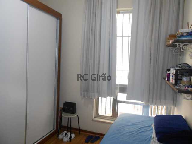 Conheça 5 do imóvel - Encontrei !!!! A partir de agora já posso pensar em me mudar. Apartamento com ótima localização, em Copacabana, edifício muito bem cuidado, portaria 24h, composto de 2 quartos com armários embutidos, 01 salão amplo em 02 ambientes (estar e jantar), 01 b - GIAP20192 - 6 5 - Encontrei !!!! A partir de agora já posso pensar em me mudar. Apartamento com ótima localização, em Copacabana, edifício muito bem cuidado, portaria 24h, composto de 2 quartos com armários embutidos, 01 salão amplo em 02 ambientes (estar e jantar), 01 b - GIAP20192 - 6