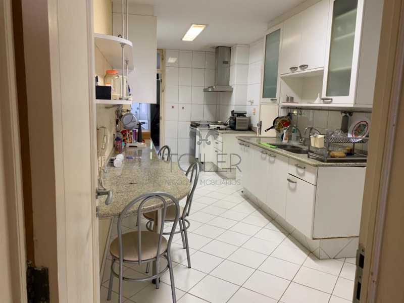 Conheça 16 do imóvel - Apartamento Praça Eugênio Jardim,Copacabana,Rio de Janeiro,RJ À Venda,4 Quartos,270m² - CO-EJ4003 - 17 16 - Apartamento Praça Eugênio Jardim,Copacabana,Rio de Janeiro,RJ À Venda,4 Quartos,270m² - CO-EJ4003 - 17