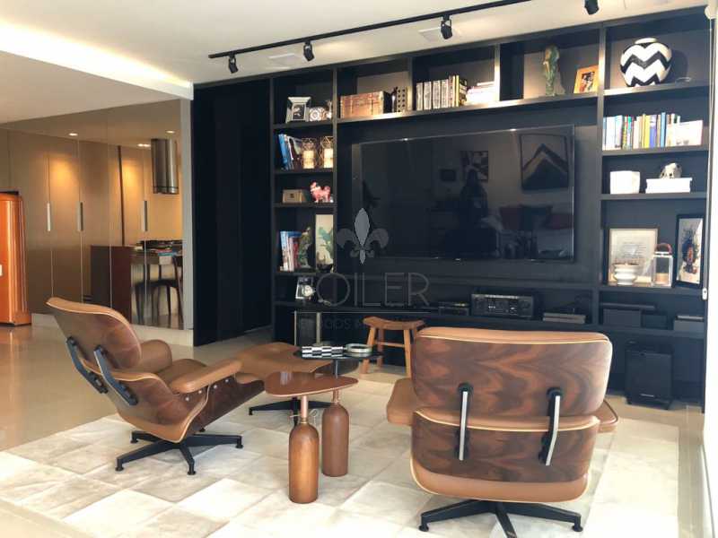 Conheça 04. do imóvel - Apartamento Avenida dos Flamboyants,Barra da Tijuca,Rio de Janeiro,RJ À Venda,3 Quartos,200m² - BT-AF3001 - 5 04. - Apartamento Avenida dos Flamboyants,Barra da Tijuca,Rio de Janeiro,RJ À Venda,3 Quartos,200m² - BT-AF3001 - 5