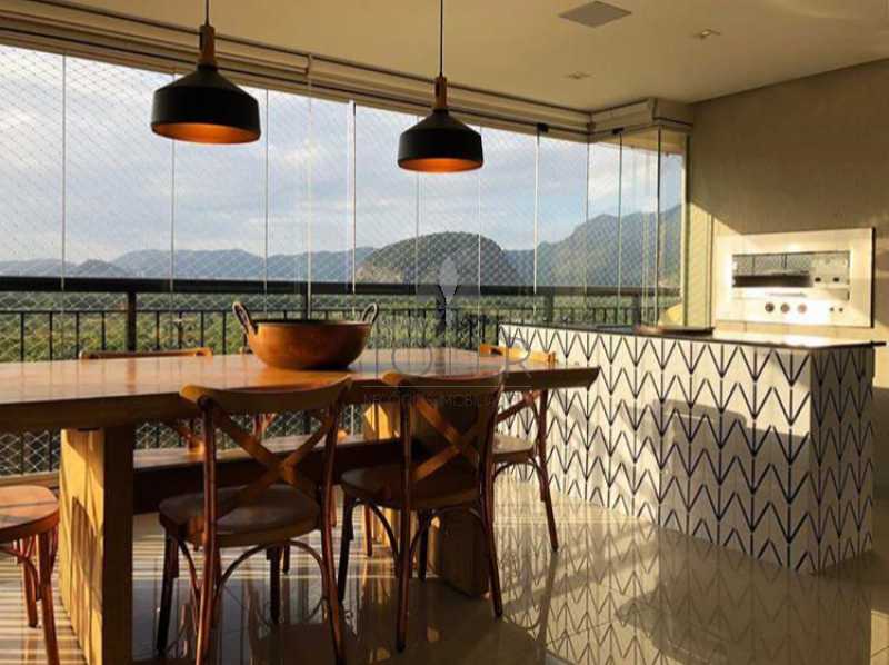 Conheça 06. do imóvel - Apartamento Avenida dos Flamboyants,Barra da Tijuca,Rio de Janeiro,RJ À Venda,3 Quartos,200m² - BT-AF3001 - 7 06. - Apartamento Avenida dos Flamboyants,Barra da Tijuca,Rio de Janeiro,RJ À Venda,3 Quartos,200m² - BT-AF3001 - 7