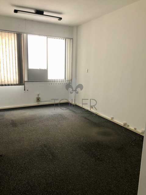 Conheça 01. do imóvel - Sala Comercial 31m² para alugar Rua da Assembléia,Centro, Rio de Janeiro - R$ 650 - LCE-RA1001 - 1 01. - Sala Comercial 31m² para alugar Rua da Assembléia,Centro, Rio de Janeiro - R$ 650 - LCE-RA1001 - 1