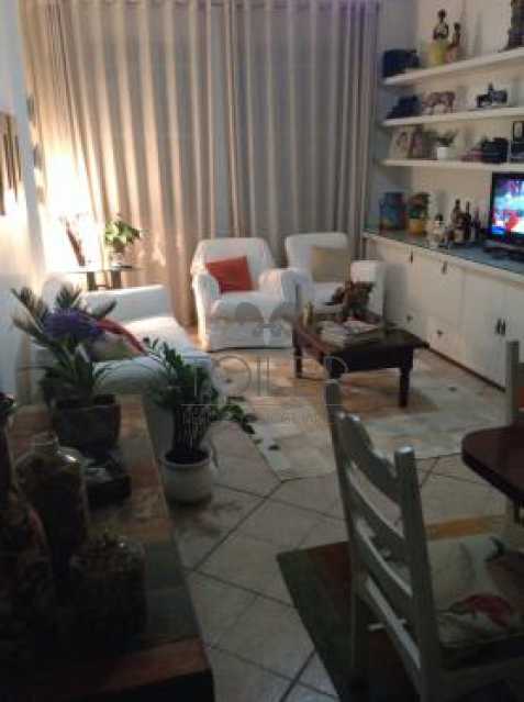 Conheça 02 do imóvel - Apartamento À Venda - Leblon - Rio de Janeiro - RJ - LB-AE3003 - 3 02 - Apartamento À Venda - Leblon - Rio de Janeiro - RJ - LB-AE3003 - 3