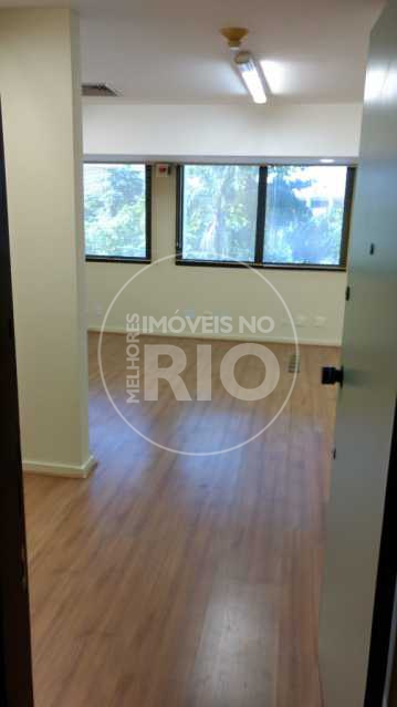 Conheça Melhores Imóveis no Rio do imóvel - Sala Comercial na Barra da Tijuca - SL0018 - 15 Melhores Imóveis no Rio - Sala Comercial na Barra da Tijuca - SL0018 - 15