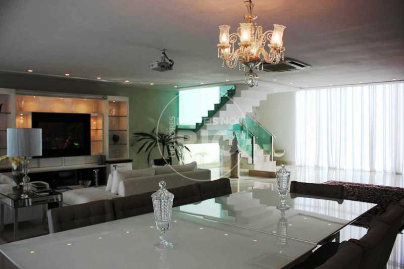 Conheça Melhores Imóveis no Rio do imóvel - Casa 4 quartos no Condomínio Del Lago - CB0547 - 6 Melhores Imóveis no Rio - Casa 4 quartos no Condomínio Del Lago - CB0547 - 6