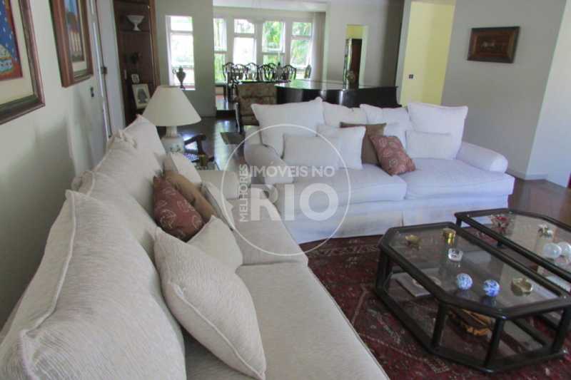 Conheça Imobiliária Casas na Barra do imóvel - Casa 4 quartos no Condomínio Jardim Barra da Tijuca - CB0562 - 8 Imobiliária Casas na Barra - Casa 4 quartos no Condomínio Jardim Barra da Tijuca - CB0562 - 8