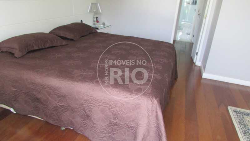 Conheça Melhores Imóveis no Rio do imóvel - Casa 4 quartos no Condomínio Crystal Lake - CB0608 - 18 Melhores Imóveis no Rio - Casa 4 quartos no Condomínio Crystal Lake - CB0608 - 18