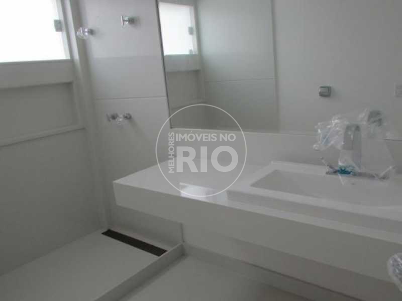 Conheça Melhores Imóveis no Rio do imóvel - Casa 5 quartos no condomínio Santa Mônica Jardins - CB0137 - 16 Melhores Imóveis no Rio - Casa 5 quartos no condomínio Santa Mônica Jardins - CB0137 - 16