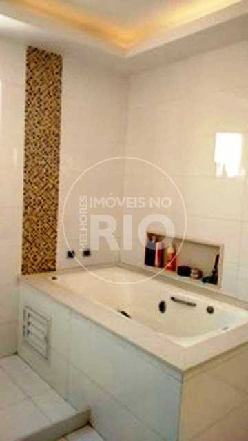 Conheça Melhores Imóveis no Rio do imóvel - Casa 6 quartos no Condomínio Interlagos de Itaúna - CB0378 - 14 Melhores Imóveis no Rio - Casa 6 quartos no Condomínio Interlagos de Itaúna - CB0378 - 14
