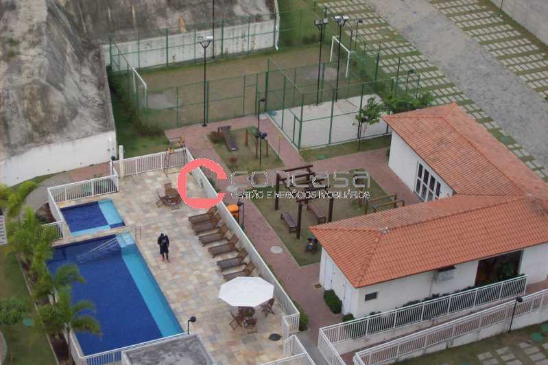 VILLAGE VIP