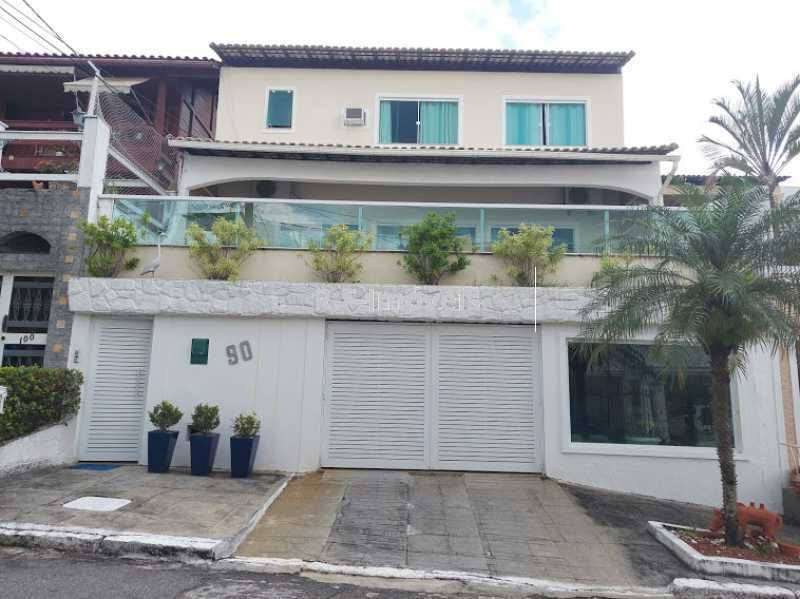 Conheça Casa em Condomínio à venda Rua Porto Salvo,Vila Valqueire, Rio de Janeiro - R$ 1.900.000 - RF243 - 1 Casa em Condomínio à venda Rua Porto Salvo,Vila Valqueire, Rio de Janeiro - R$ 1.900.000 - RF243 - 1