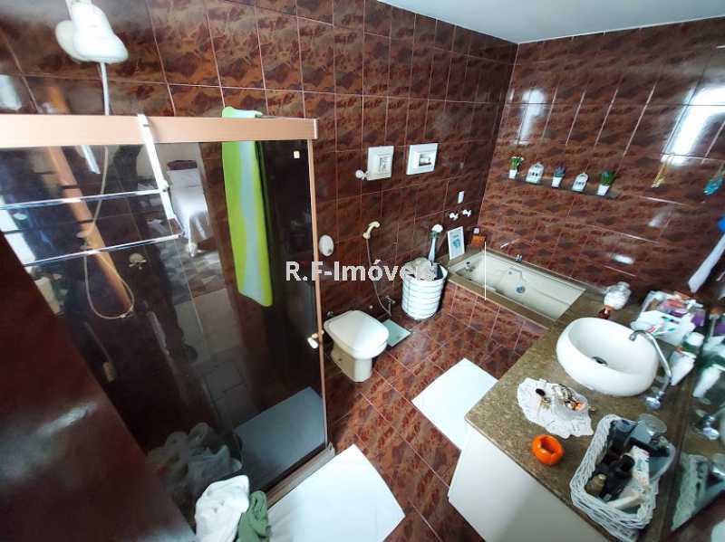 Conheça 20210518_105032 do imóvel - Casa em Condomínio à venda Rua Porto Salvo,Vila Valqueire, Rio de Janeiro - R$ 1.900.000 - RF243 - 22 20210518_105032 - Casa em Condomínio à venda Rua Porto Salvo,Vila Valqueire, Rio de Janeiro - R$ 1.900.000 - RF243 - 22