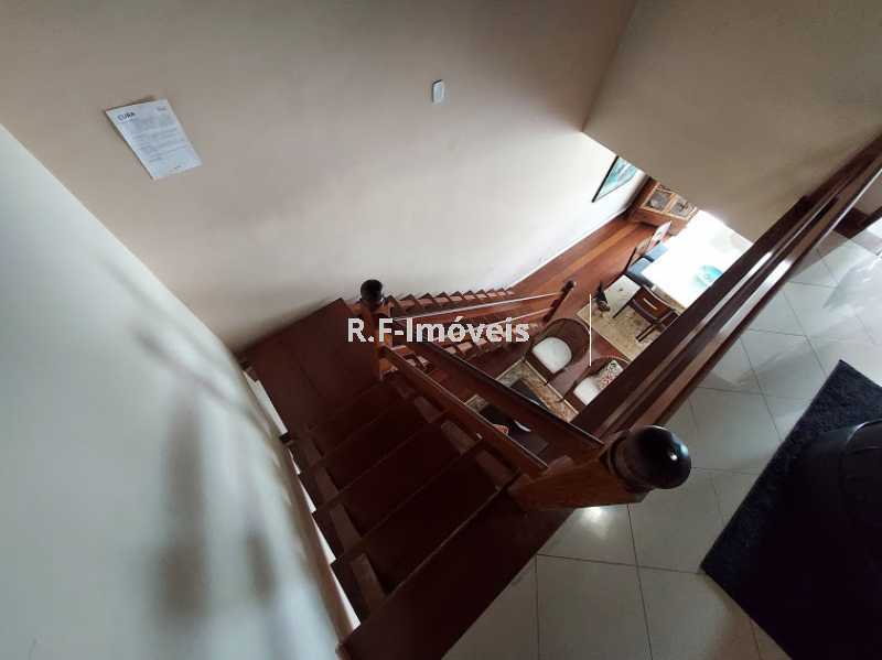 Conheça 20210518_105120 do imóvel - Casa em Condomínio à venda Rua Porto Salvo,Vila Valqueire, Rio de Janeiro - R$ 1.900.000 - RF243 - 23 20210518_105120 - Casa em Condomínio à venda Rua Porto Salvo,Vila Valqueire, Rio de Janeiro - R$ 1.900.000 - RF243 - 23
