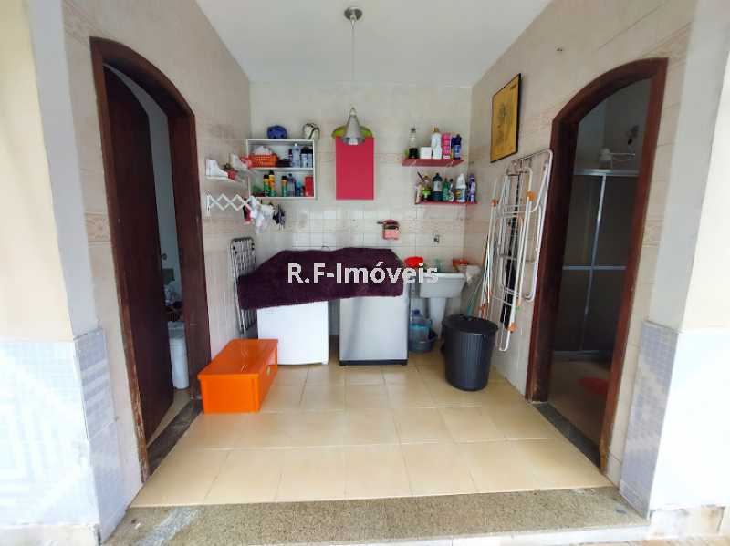 Conheça 20210518_105351 do imóvel - Casa em Condomínio à venda Rua Porto Salvo,Vila Valqueire, Rio de Janeiro - R$ 1.900.000 - RF243 - 29 20210518_105351 - Casa em Condomínio à venda Rua Porto Salvo,Vila Valqueire, Rio de Janeiro - R$ 1.900.000 - RF243 - 29
