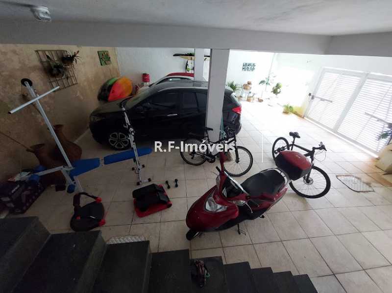 Conheça 20210518_105539 do imóvel - Casa em Condomínio à venda Rua Porto Salvo,Vila Valqueire, Rio de Janeiro - R$ 1.900.000 - RF243 - 30 20210518_105539 - Casa em Condomínio à venda Rua Porto Salvo,Vila Valqueire, Rio de Janeiro - R$ 1.900.000 - RF243 - 30