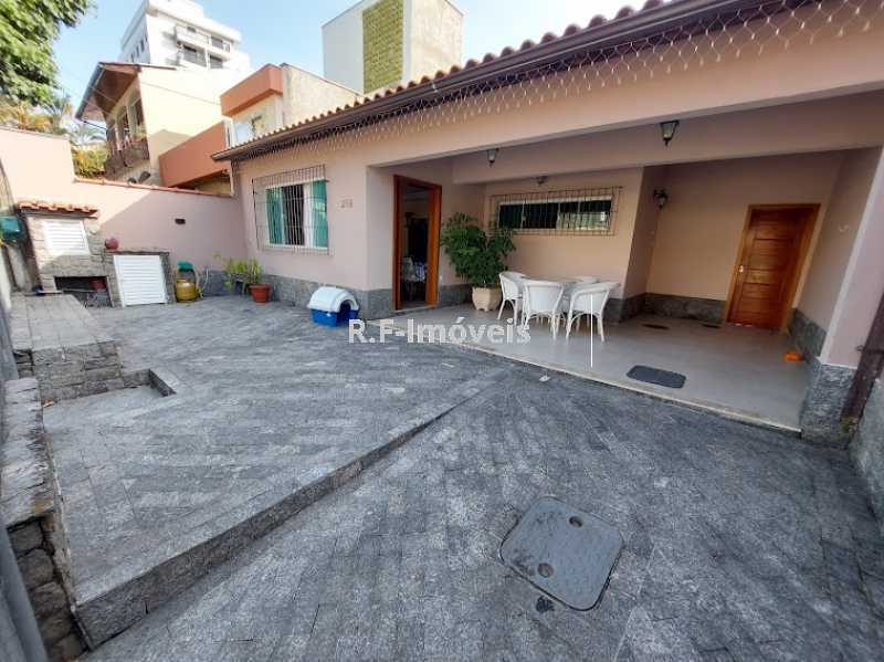 00 - Casa em Condomínio 4 quartos à venda Vila Valqueire, Rio de Janeiro - R$ 900.000 - VECN40003 - 1
