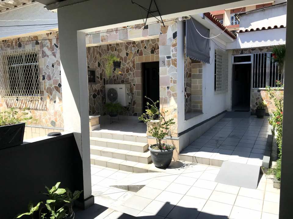 FOTO 8 - Casa 3 quartos à venda Vila Valqueire, Rio de Janeiro - R$ 950.000 - RF207 - 9