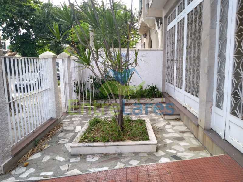 Conheça a2 do imóvel - Casa em Olaria 3 quartos sendo 2 suítes, cozinha com armários, terraço, 6 vagas de garagem. Rua Doutor Nunes - ILCA30124 - 3 a2 - Casa em Olaria 3 quartos sendo 2 suítes, cozinha com armários, terraço, 6 vagas de garagem. Rua Doutor Nunes - ILCA30124 - 3