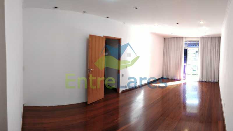Conheça 06_Sala do imóvel - Jardim Guanabara sala com varanda, 3 quartos planejados sendo 1 suíte com hidromassagem com varanda com vista mar, cozinha ampla com armários. 2 vagas de garagem sendo 1 coberta. Rua Agostinho dos Santos. - ILAP30311 - 7 06_Sala - Jardim Guanabara sala com varanda, 3 quartos planejados sendo 1 suíte com hidromassagem com varanda com vista mar, cozinha ampla com armários. 2 vagas de garagem sendo 1 coberta. Rua Agostinho dos Santos. - ILAP30311 - 7