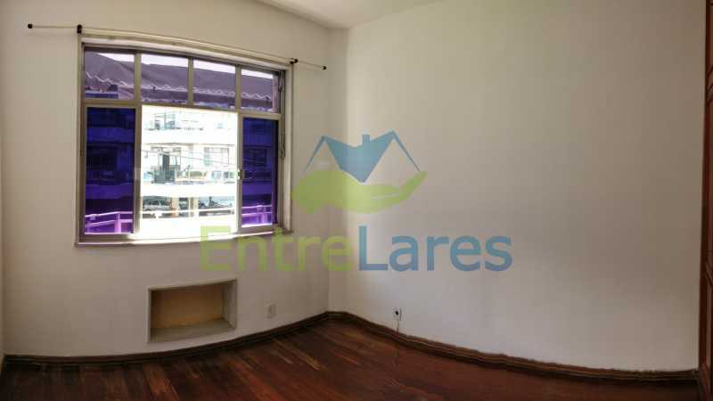 Conheça 10_QuartoA do imóvel - Jardim Guanabara sala com varanda, 3 quartos planejados sendo 1 suíte com hidromassagem com varanda com vista mar, cozinha ampla com armários. 2 vagas de garagem sendo 1 coberta. Rua Agostinho dos Santos. - ILAP30311 - 11 10_QuartoA - Jardim Guanabara sala com varanda, 3 quartos planejados sendo 1 suíte com hidromassagem com varanda com vista mar, cozinha ampla com armários. 2 vagas de garagem sendo 1 coberta. Rua Agostinho dos Santos. - ILAP30311 - 11