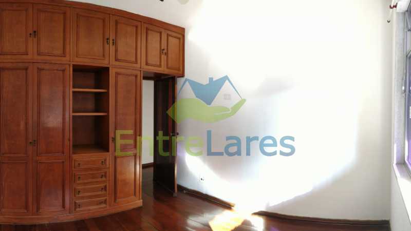 Conheça 11_QuartoA do imóvel - Jardim Guanabara sala com varanda, 3 quartos planejados sendo 1 suíte com hidromassagem com varanda com vista mar, cozinha ampla com armários. 2 vagas de garagem sendo 1 coberta. Rua Agostinho dos Santos. - ILAP30311 - 12 11_QuartoA - Jardim Guanabara sala com varanda, 3 quartos planejados sendo 1 suíte com hidromassagem com varanda com vista mar, cozinha ampla com armários. 2 vagas de garagem sendo 1 coberta. Rua Agostinho dos Santos. - ILAP30311 - 12