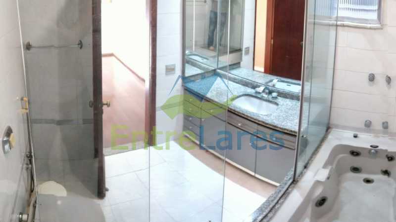 Conheça 17_Suite_banheiro do imóvel - Jardim Guanabara sala com varanda, 3 quartos planejados sendo 1 suíte com hidromassagem com varanda com vista mar, cozinha ampla com armários. 2 vagas de garagem sendo 1 coberta. Rua Agostinho dos Santos. - ILAP30311 - 18 17_Suite_banheiro - Jardim Guanabara sala com varanda, 3 quartos planejados sendo 1 suíte com hidromassagem com varanda com vista mar, cozinha ampla com armários. 2 vagas de garagem sendo 1 coberta. Rua Agostinho dos Santos. - ILAP30311 - 18