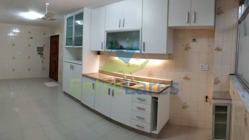 Conheça 24_Cozinha do imóvel - Jardim Guanabara sala com varanda, 3 quartos planejados sendo 1 suíte com hidromassagem com varanda com vista mar, cozinha ampla com armários. 2 vagas de garagem sendo 1 coberta. Rua Agostinho dos Santos. - ILAP30311 - 25 24_Cozinha - Jardim Guanabara sala com varanda, 3 quartos planejados sendo 1 suíte com hidromassagem com varanda com vista mar, cozinha ampla com armários. 2 vagas de garagem sendo 1 coberta. Rua Agostinho dos Santos. - ILAP30311 - 25